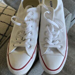 CONVERSE white canvas SNEAKER women's size 9 Chuck Taylor